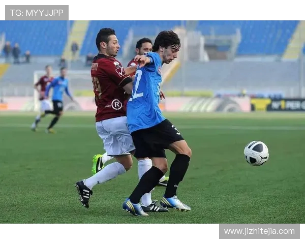 布鲁诺费尔南德斯如何在赛场上展现领袖风范与卓越才华